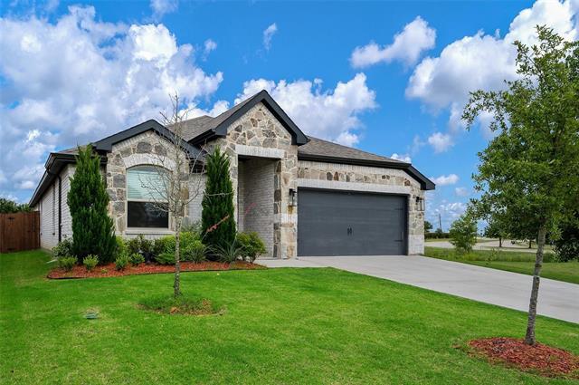 Building Photo - 3802 Dogwood Rd
