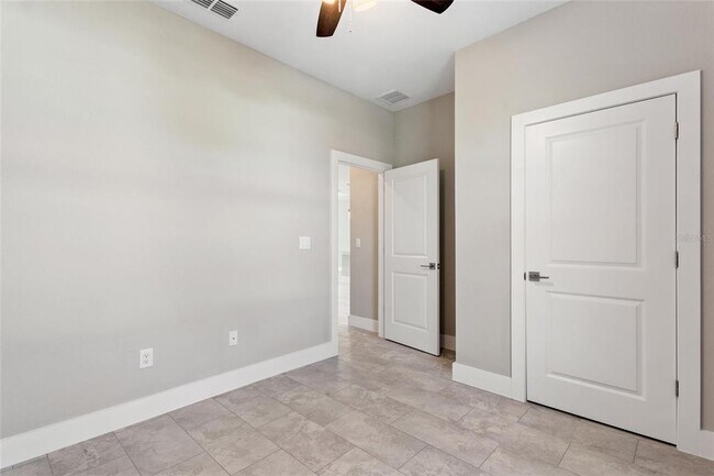 Building Photo - 1829 Northland Ave