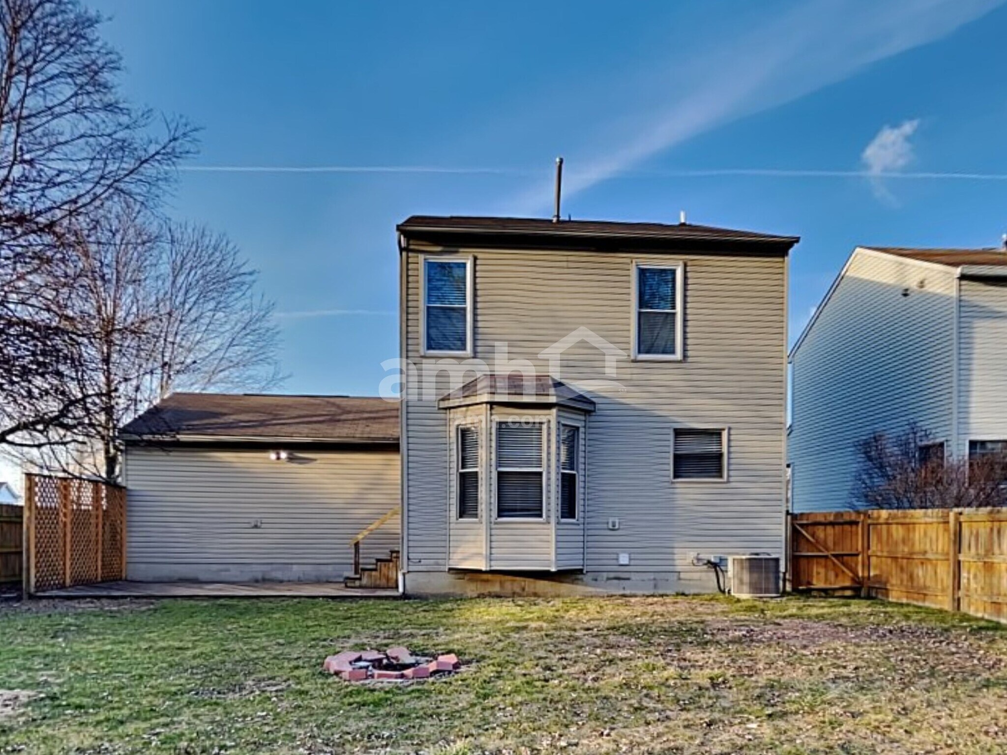 Building Photo - 5829 Sharets Dr