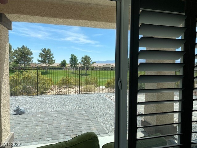 Building Photo - 5341 E La Campana Dr