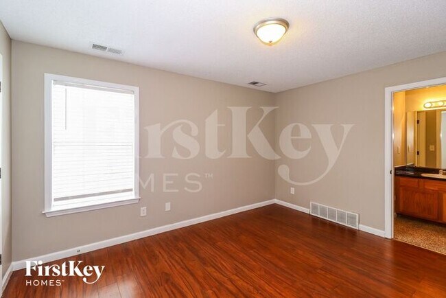 Building Photo - 9108 Cinderhill Cove W