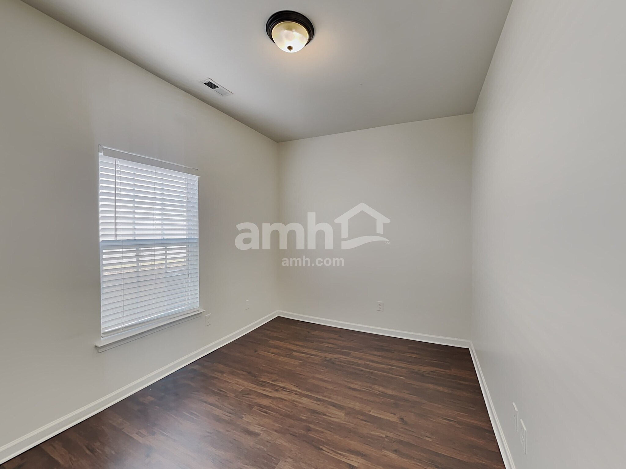 Building Photo - 7703 Aragorn Ln