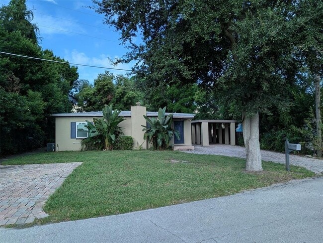 Building Photo - 313 Granada Dr