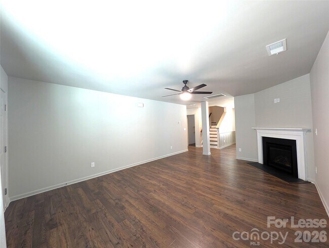 Building Photo - 2525 Mcintosh St