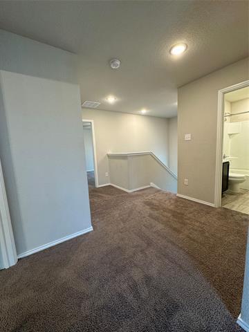 Building Photo - 6033 Seguin Ct