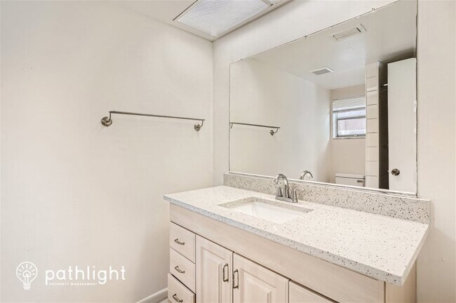 Building Photo - 6924 68th Ave N, Pinellas Park, FL, 33781