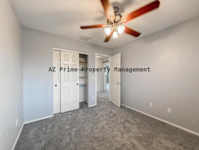 Building Photo - 19716 E Thornton Rd