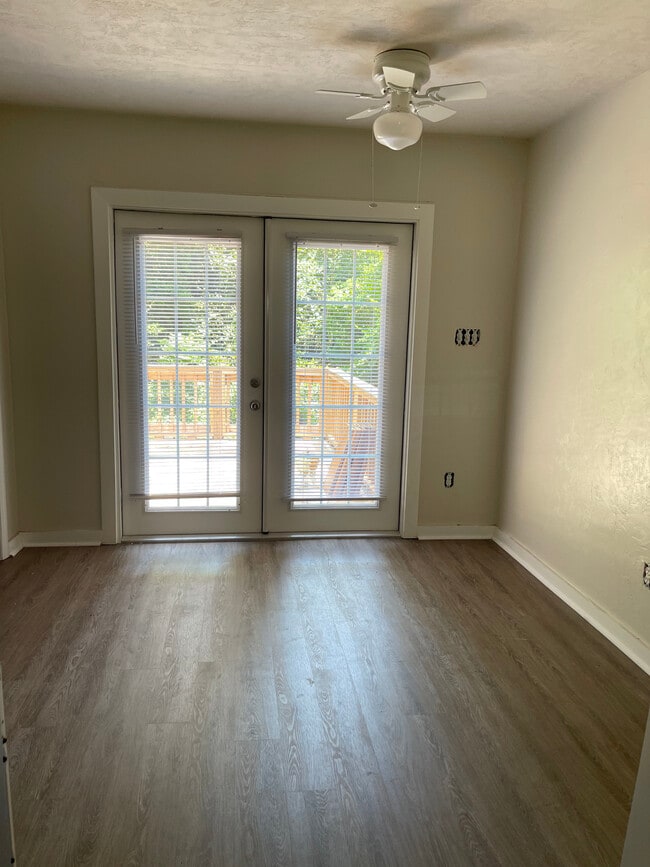 Building Photo - 4199 Brewster Rd