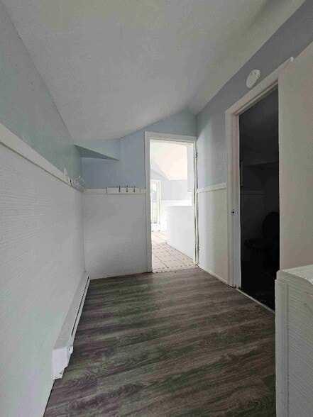 Building Photo - 1903 N Missouri Ave