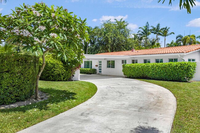 Building Photo - 11121 Griffing Blvd