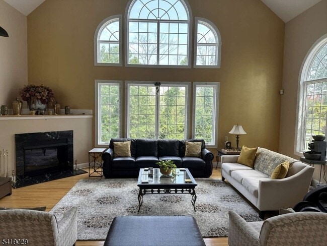 Building Photo - 104 Darren Dr