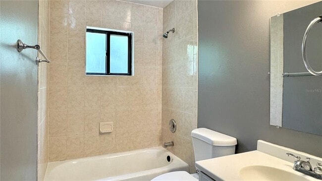 Building Photo - 5517 Decatur St