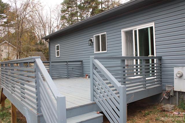 Building Photo - 13030 Homewood Dr