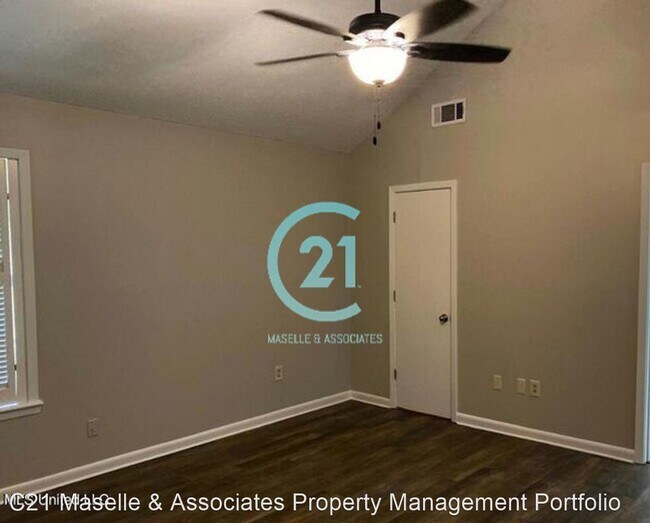 Building Photo - 3 br, 2 bath House - 305 Camp Garaway Rd