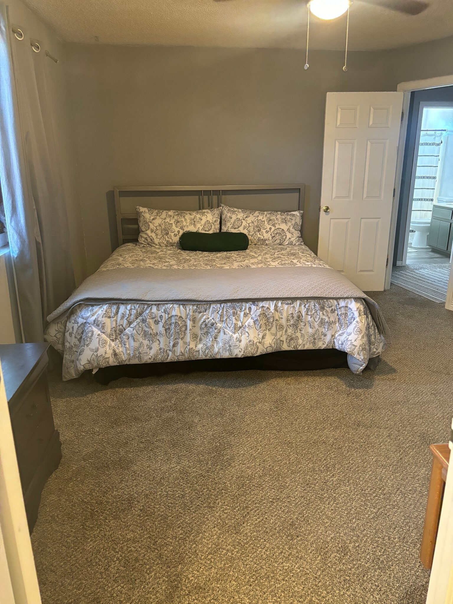 Building Photo - 8320 E Sommer Dr