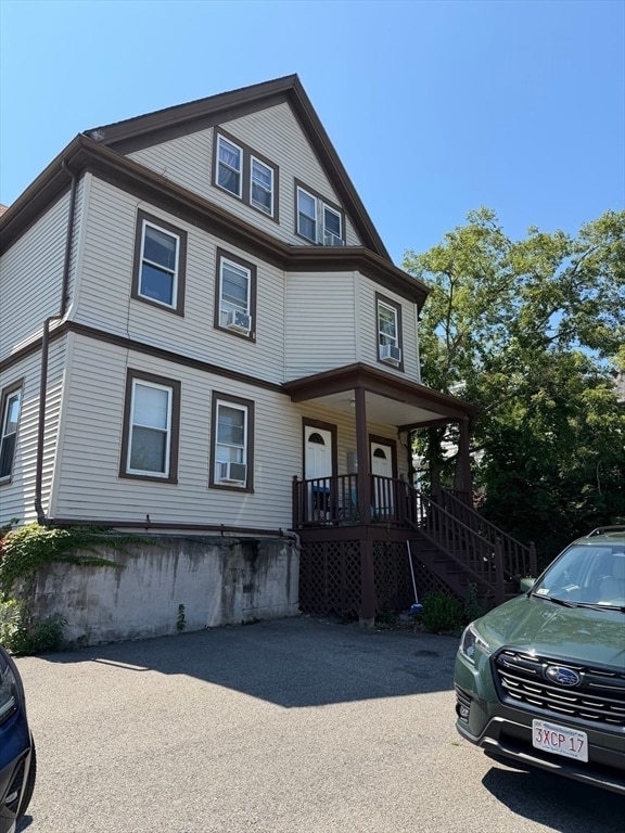 Building Photo - 253 Whitwell St