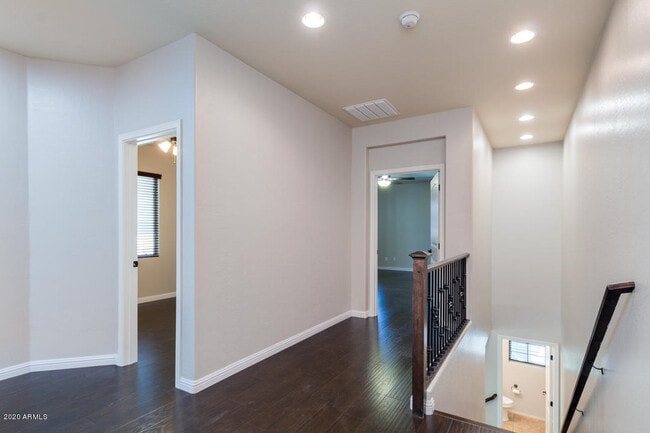Building Photo - 3481 S Bluejay Dr