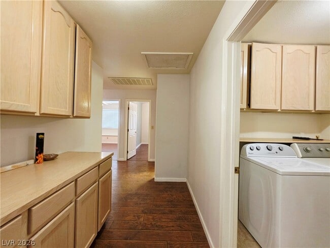 Building Photo - 8213 Arch Bay Ln