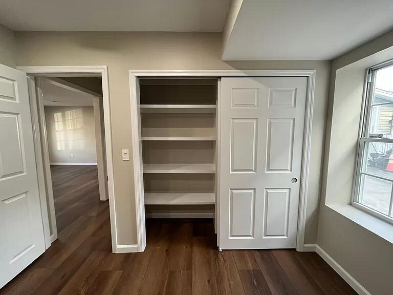 Building Photo - 63 Oakland St