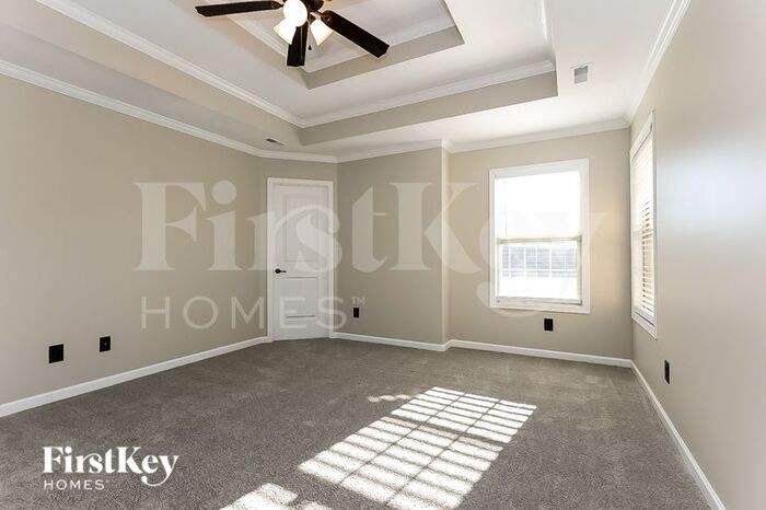 Building Photo - 1165 Chinook Cir
