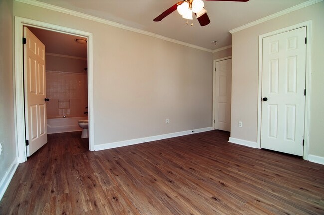 Building Photo - 14203 E Ravine Run