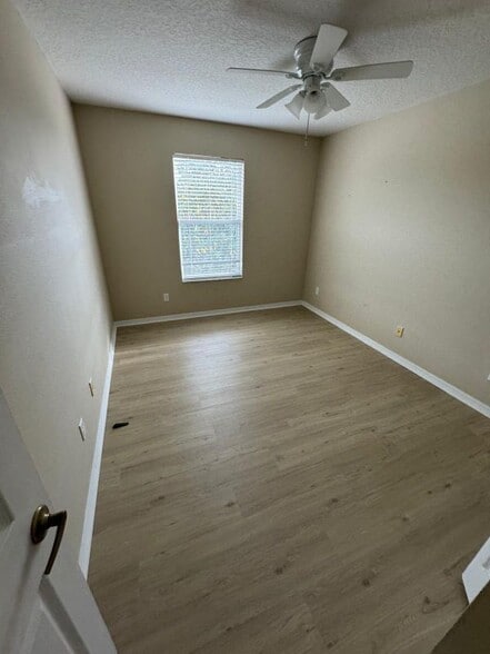 Building Photo - 13548 Tea Rose Way