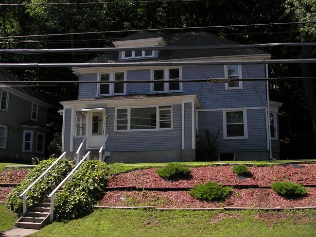 Primary Photo - 154 Chestnut St