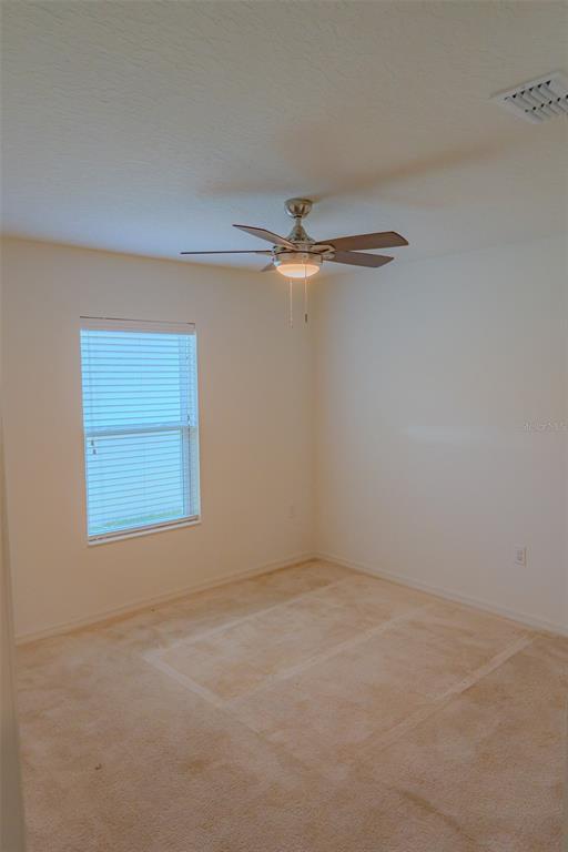 Building Photo - 275 Lake Lucerne Way