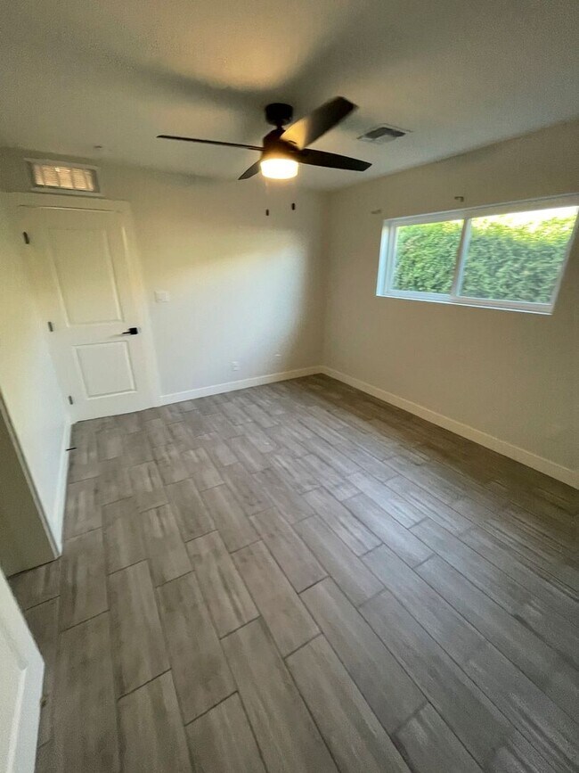 Building Photo - NO HOA Heated Pool-Gorgeous 3bed/2bath Home in Old Town Scottsdale