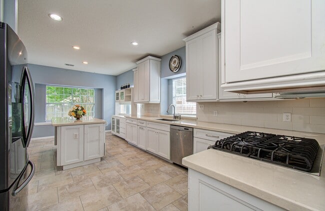 Building Photo - 3631 Sunset Meadows Dr