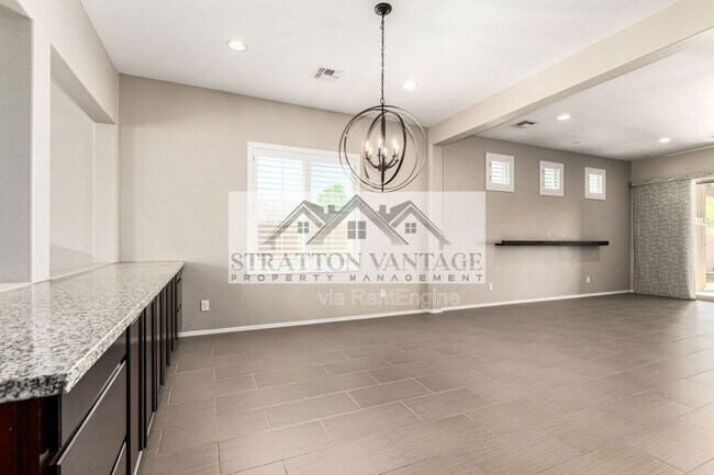 Building Photo - 21004 E Sunset Dr