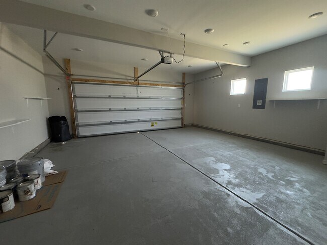Building Photo - 126 Quinn Rd