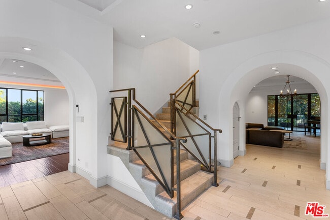 Building Photo - 7801 Hillside Ave