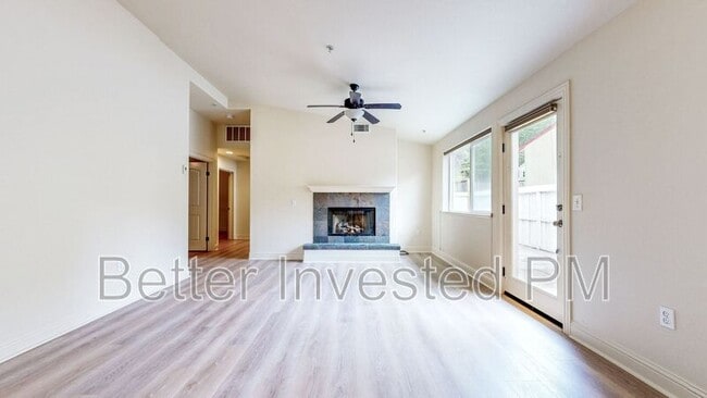 Building Photo - 14636 Jomark Ln
