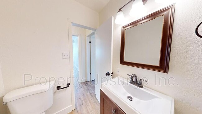 Building Photo - 1885 3rd St