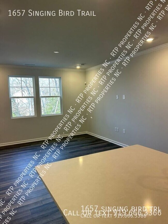 Building Photo - 1657 Singing Bird Trl