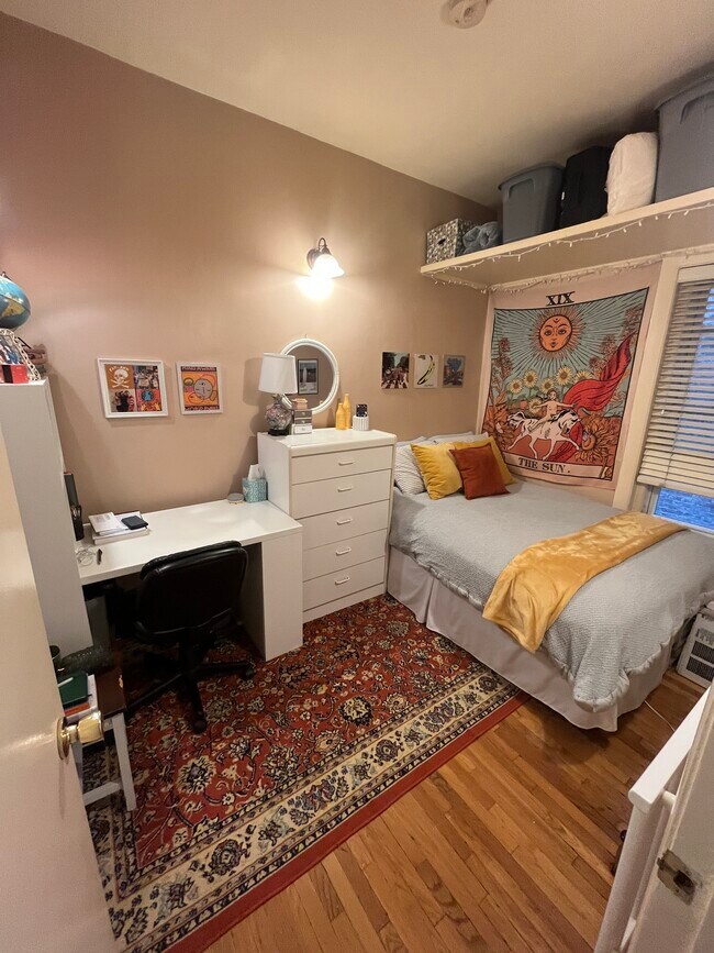 Building Photo - 520 Beacon St