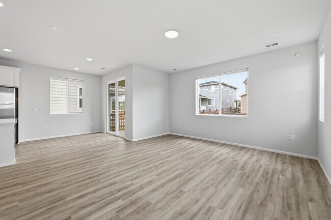 Building Photo - $2,740.95 with $300 off the first month's rent, 3 Beds - 2.5 Bath, Single Family Home in Dr Monum...