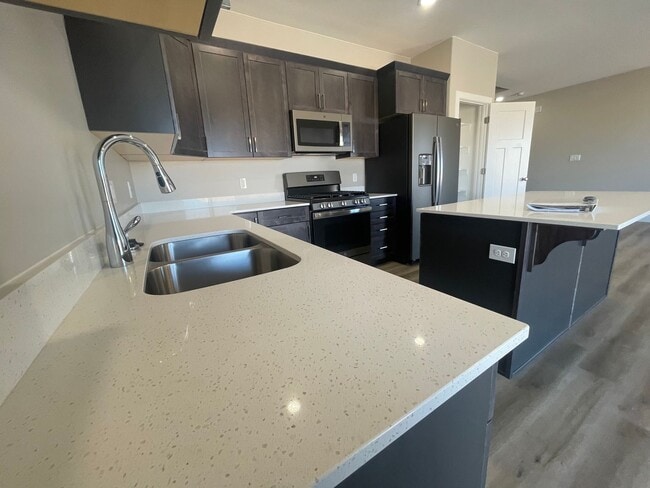 Building Photo - Cedar Reserve!