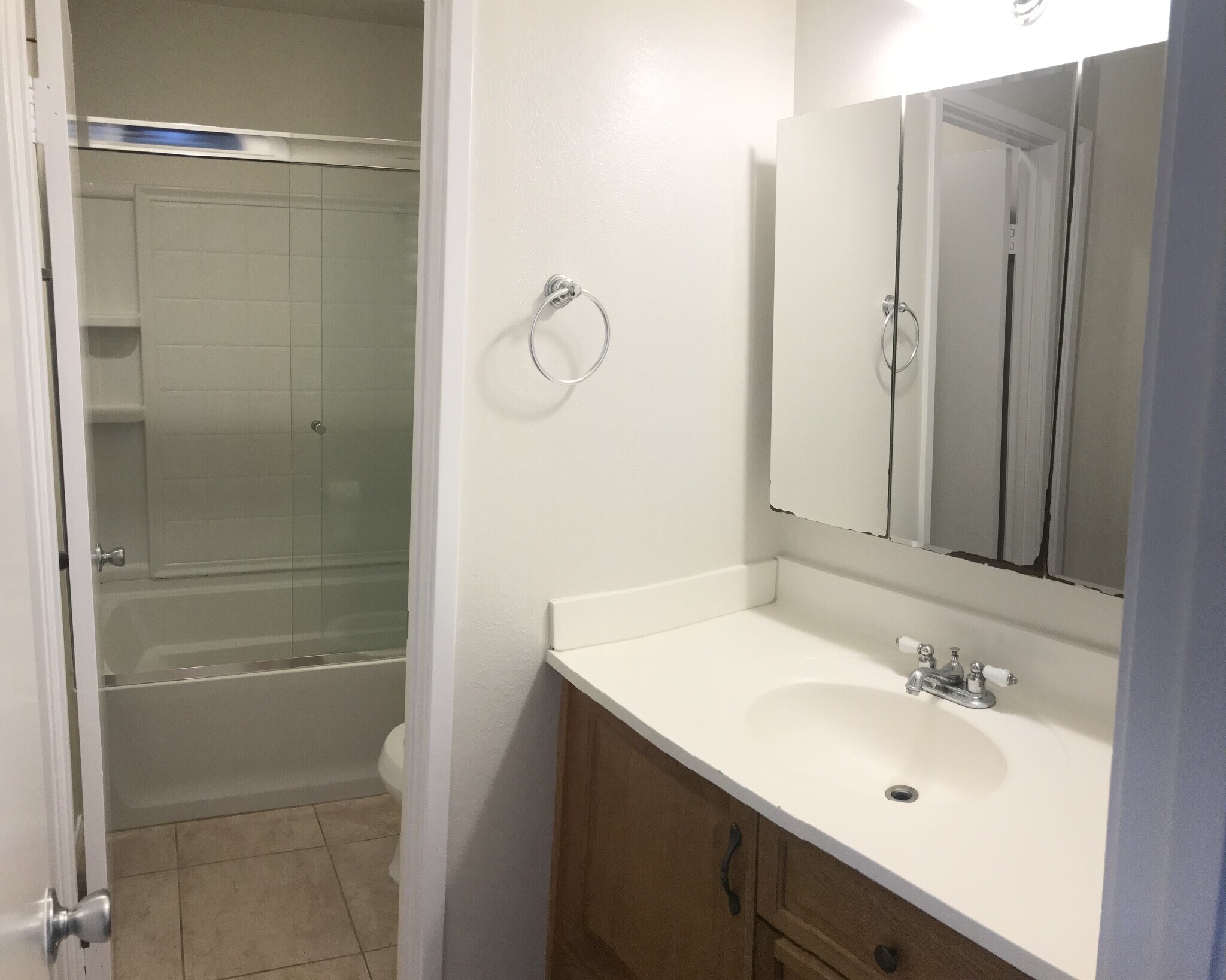 2nd story bath - 7853 Camino Raposa