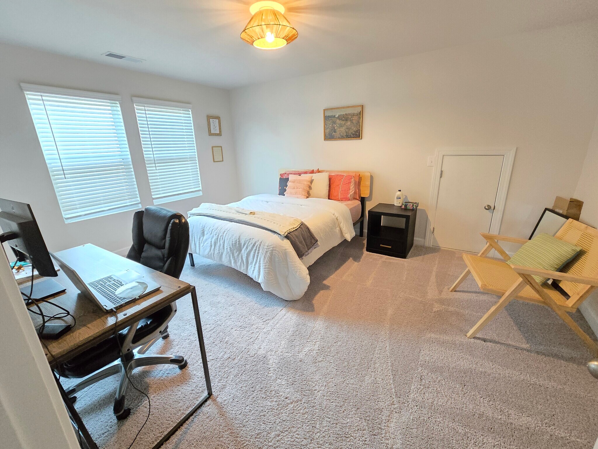 Building Photo - 4058 Armstrong Farm Dr