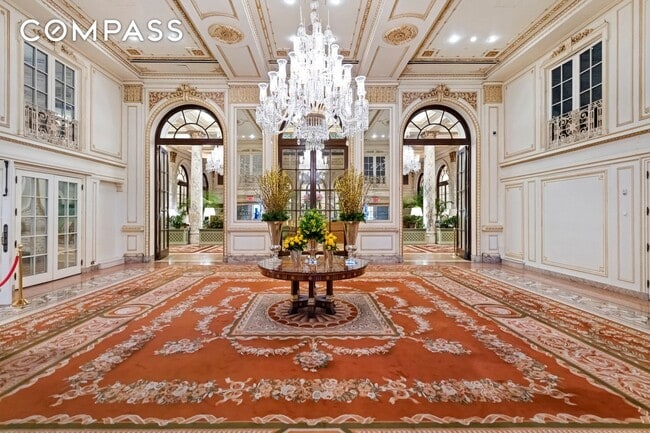 Building Photo - 1 Central Park S