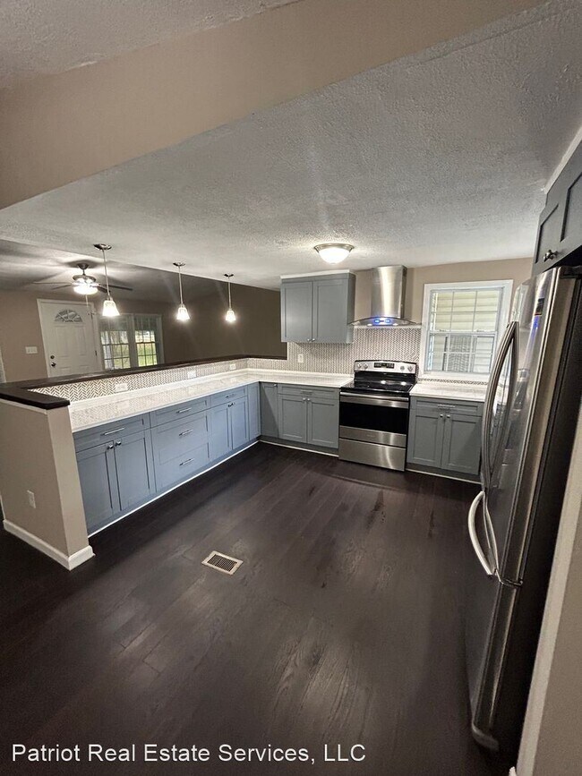 Building Photo - 3 br, 2 bath House - 1665 Rim Road