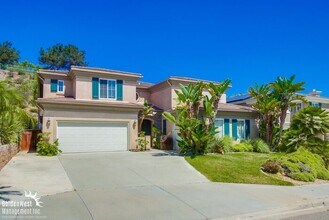 Building Photo - Gorgeous 4Bdm 2.5Ba Two-Story Home in San ...