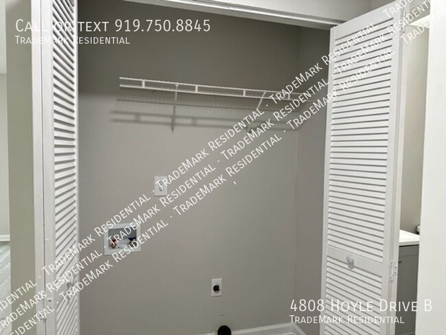 Building Photo - 4808 Hoyle Dr