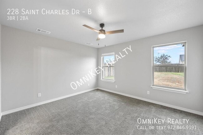 Building Photo - 228 St Charles Dr