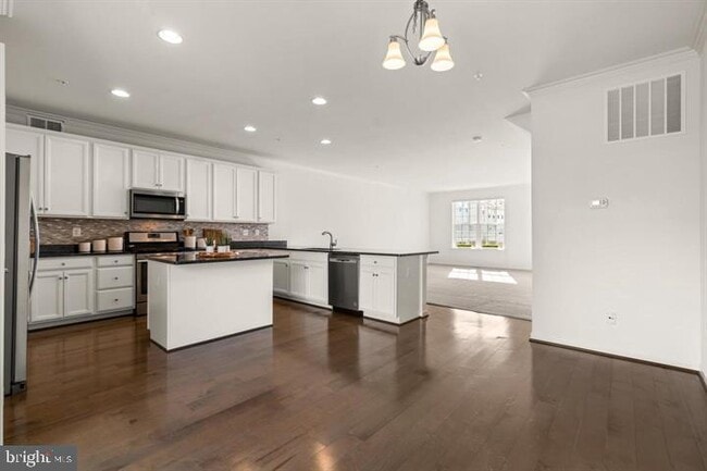 Building Photo - 7808 Taggart Ct