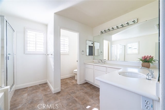 Building Photo - 12 Nantucket Ln