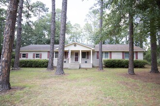 Building Photo - 111 Ashley Ln