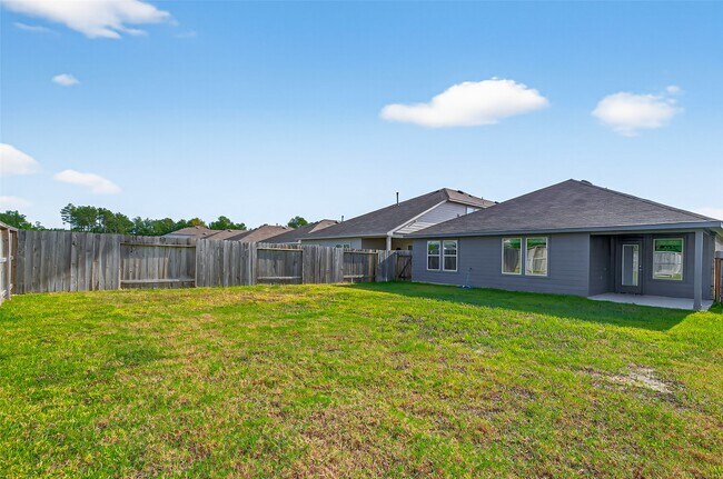 Building Photo - 20330 Tembec Dr